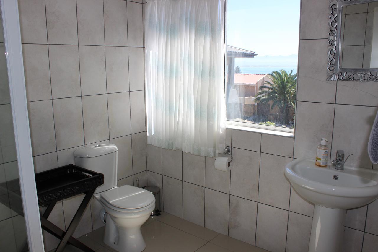 View From The Hill Appartement Mosselbaai Buitenkant foto
